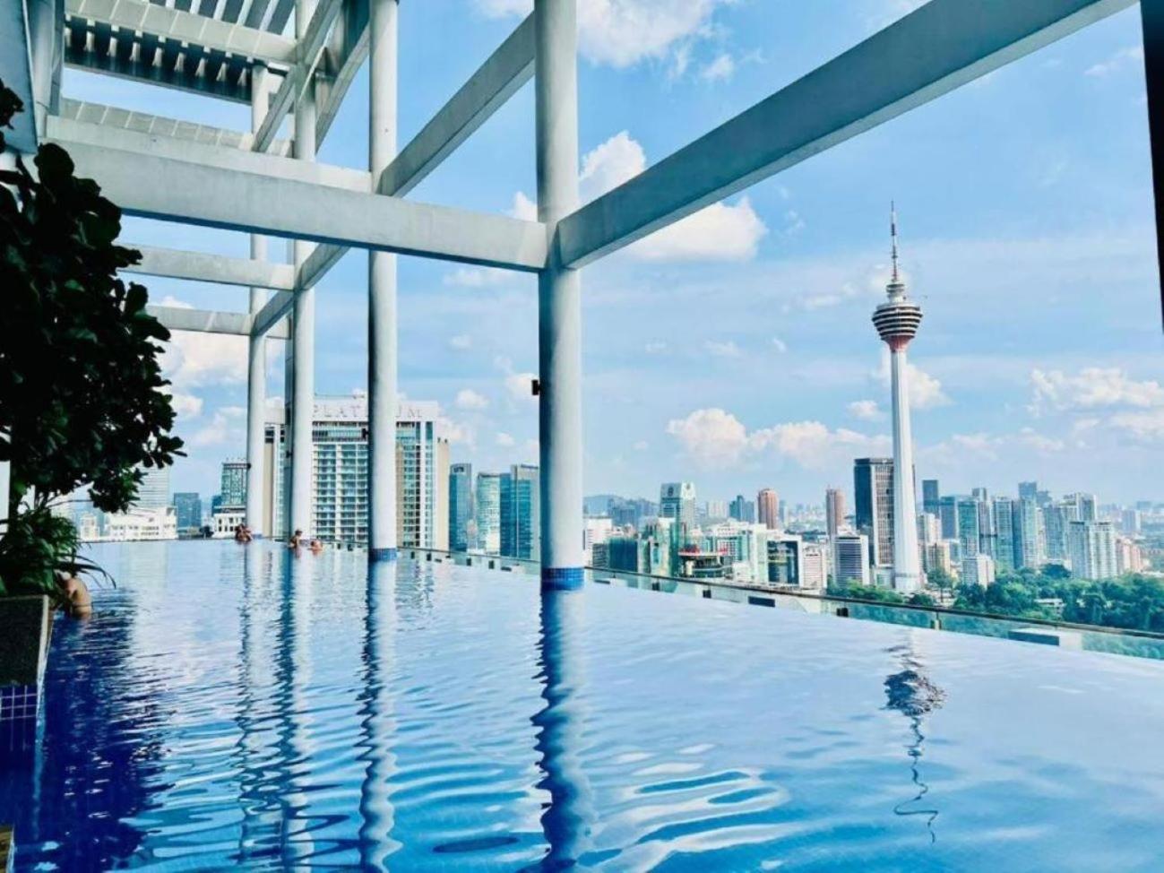 Апартаменты The Luxe Colony Klcc By Sky Pool Куала-Лумпур Экстерьер фото